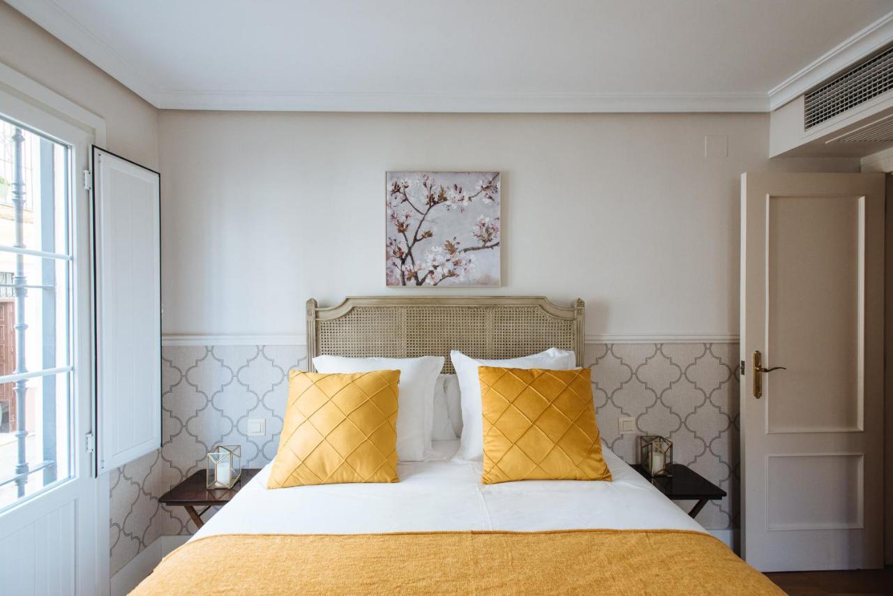Vidrio Suite Apartment Sevilla Buitenkant foto