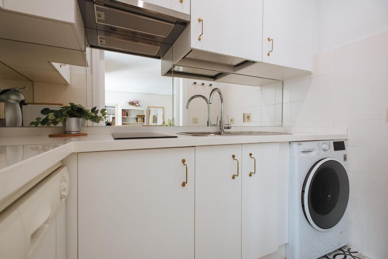 Vidrio Suite Apartment Sevilla Buitenkant foto